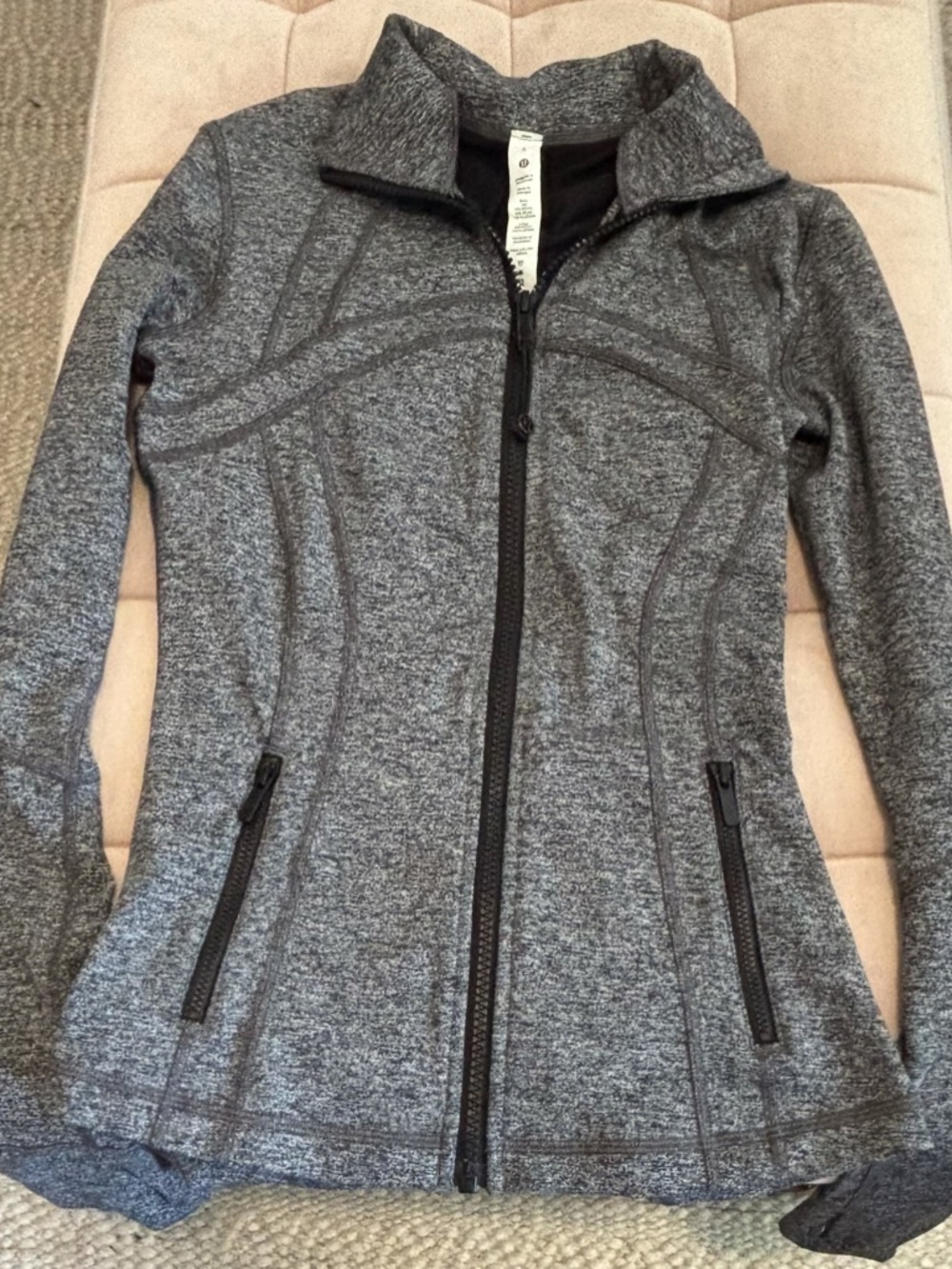 Lululemon Define Jacket - Picture 4 of 4